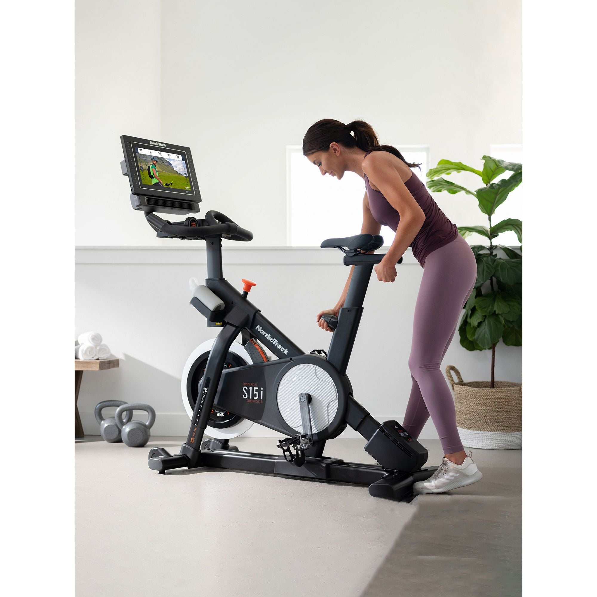 NordicTrack Commercial S15i Studio Bike