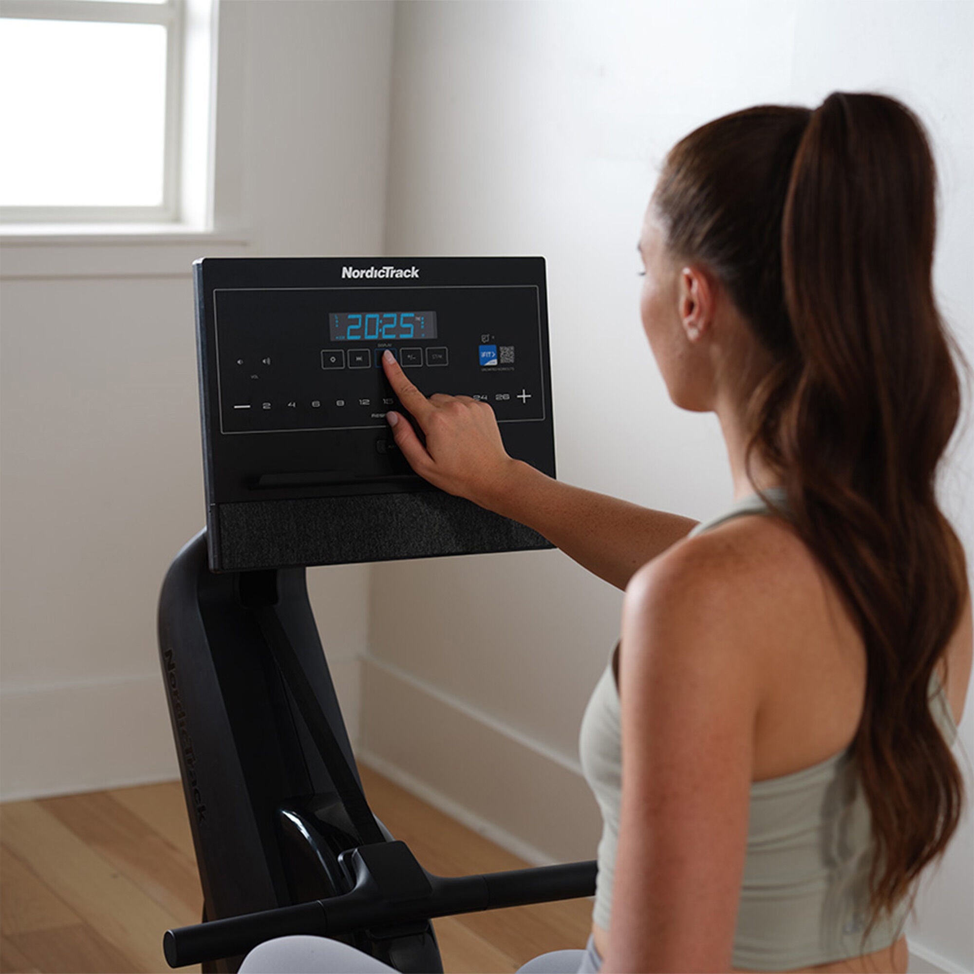 جهاز التجديف NordicTrack RW300