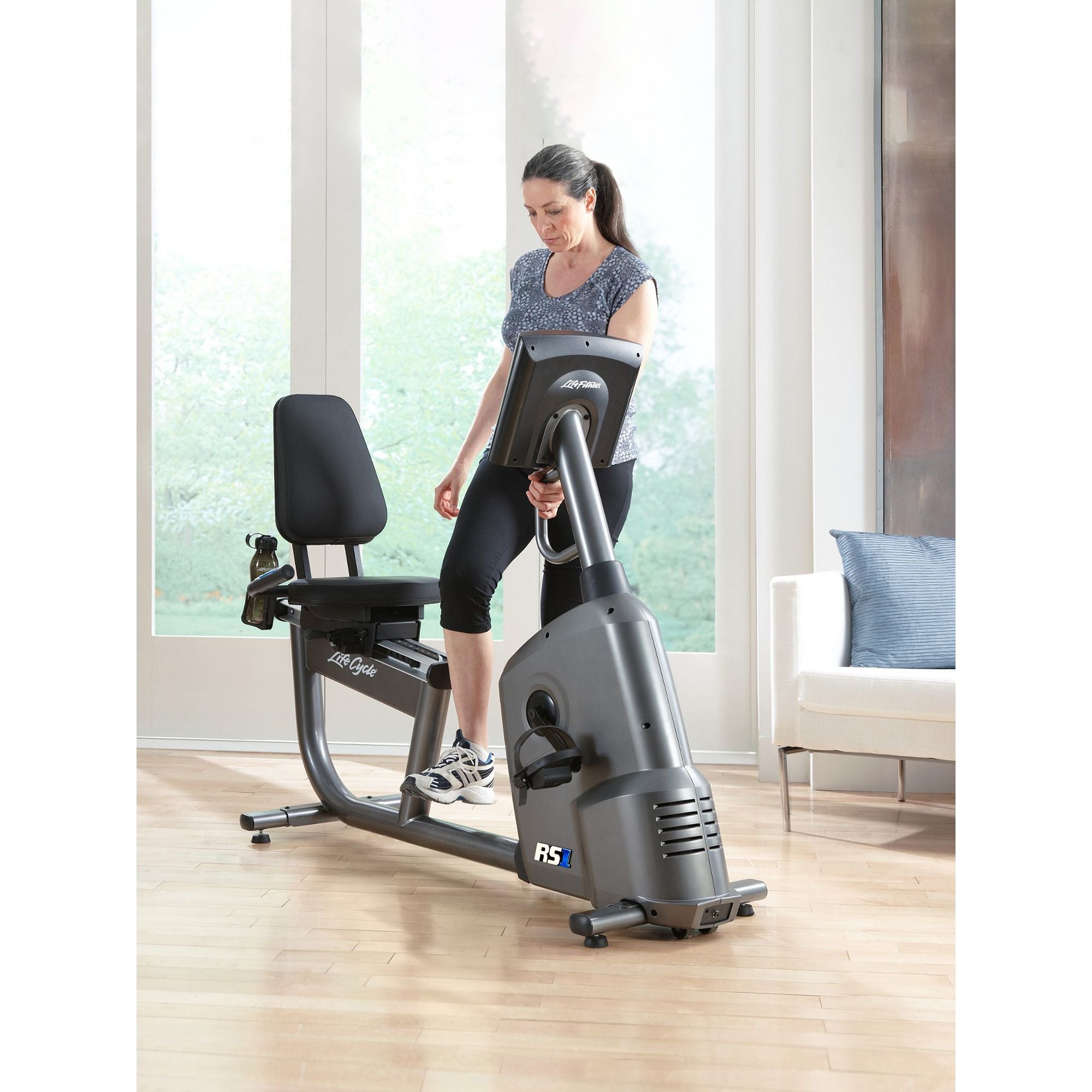 Life Fitness RS1 Recumbent Bike | Go Console