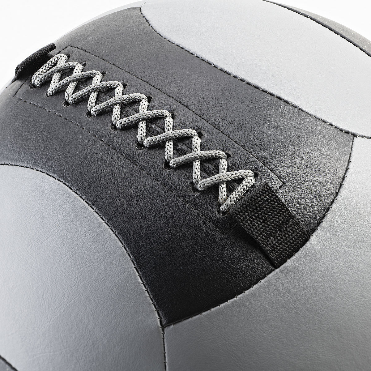 تحدي كرة الحائط