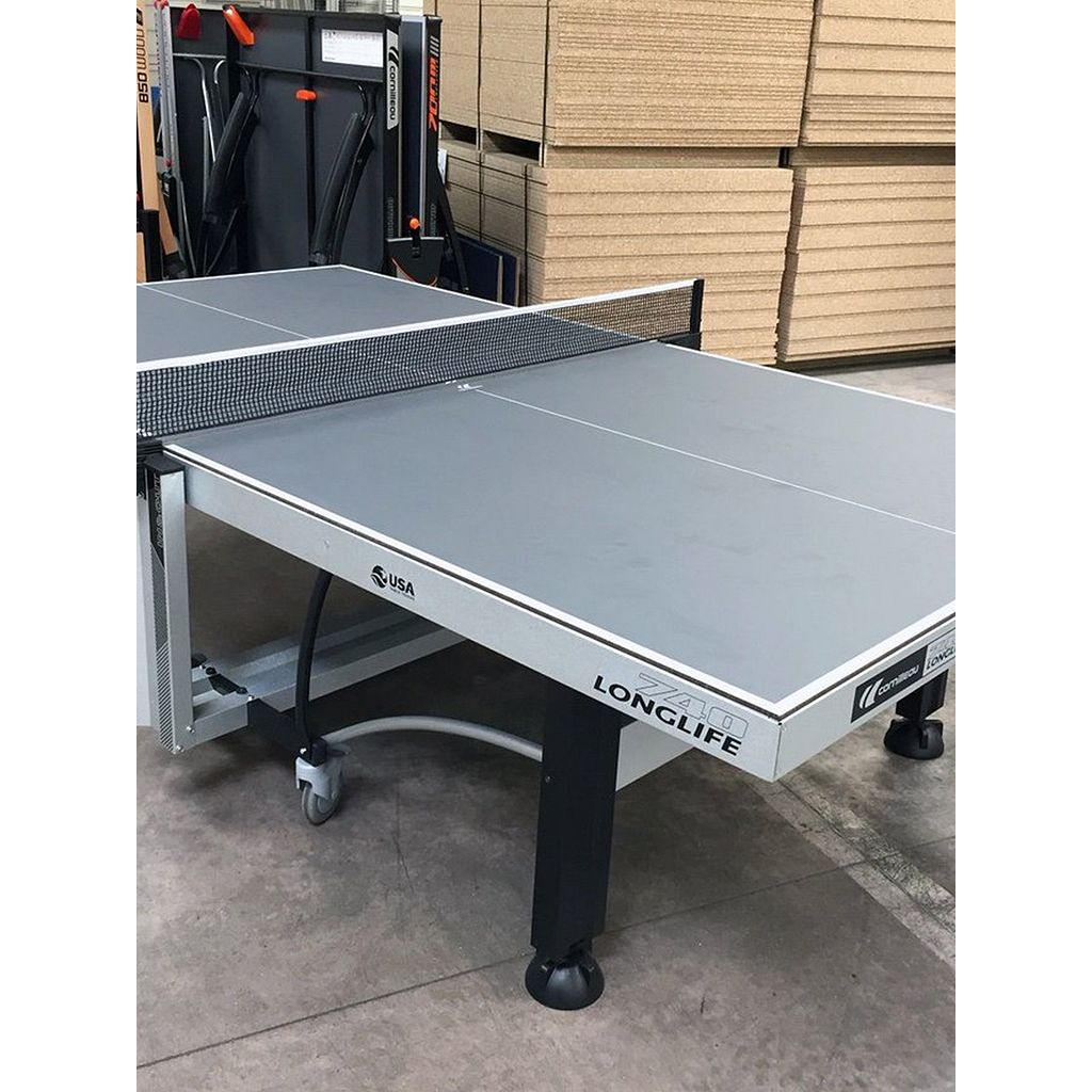 Cornilleau 740 Longlife Indoor & Outdoor Table Tennis Table - Grey — view 6
