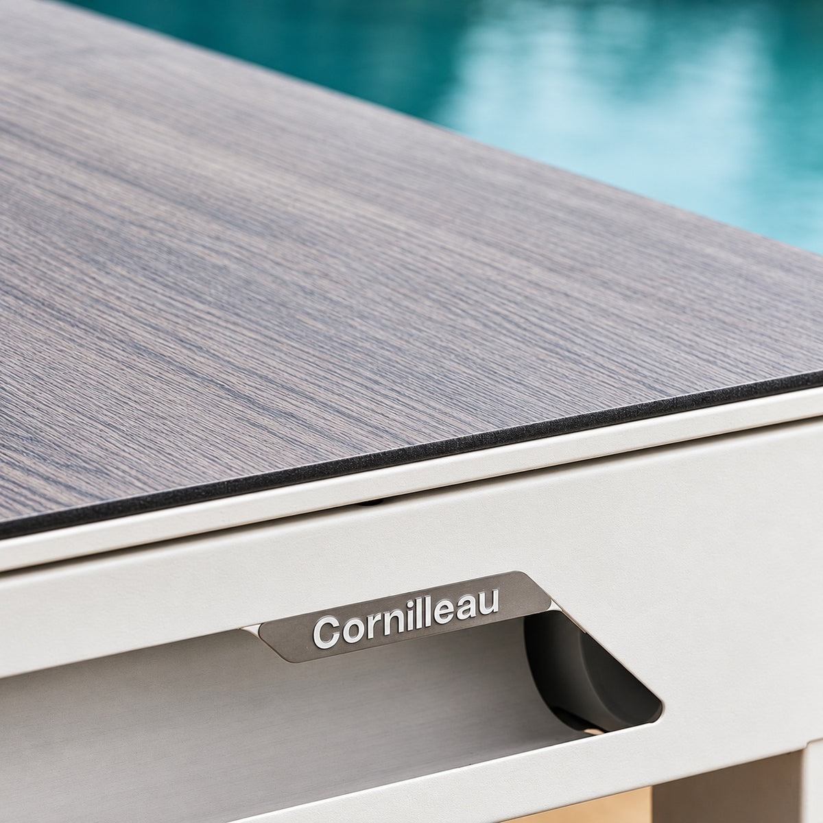 Cornilleau Classic Indoor & Outdoor Billiard Table - White | 19 mm Mineral Slate | 7 FT — view 6