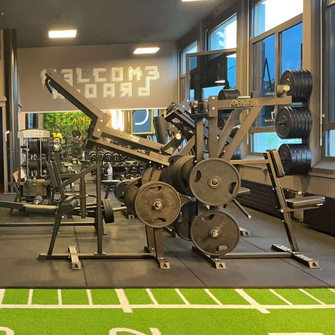 Gymleco Iso Lateral Pulldown Machine — view 4