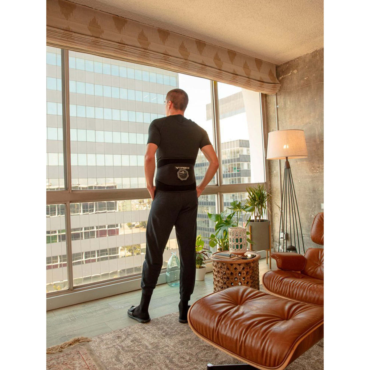 Hyperice Back Ice Compression Device | Black — view 2