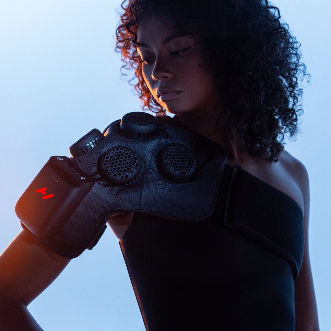 Hyperice Contrast 2 Shoulder - Dual Hot & Cold Compression Wrap — view 10