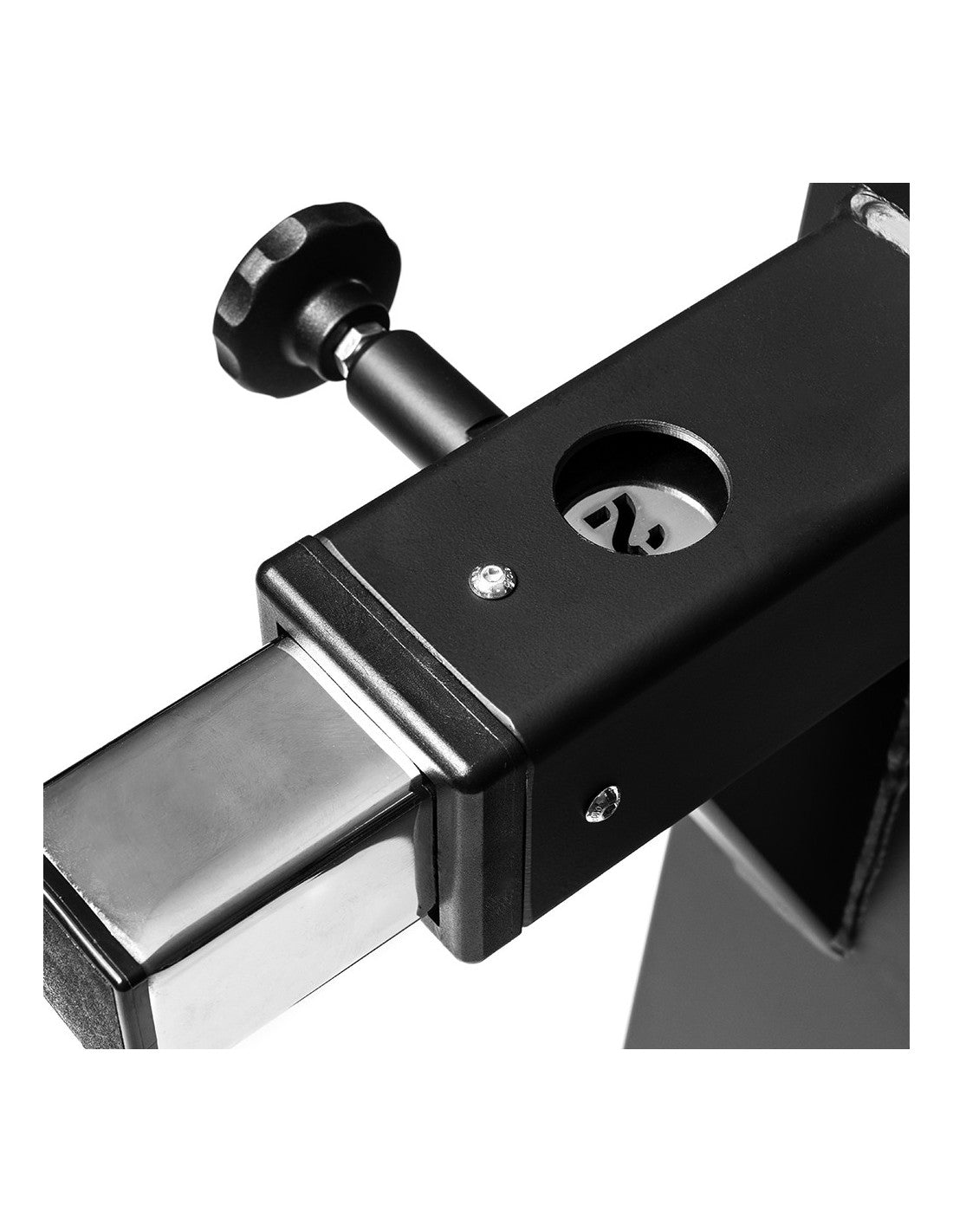 M-3076 SHOULDER PRESS