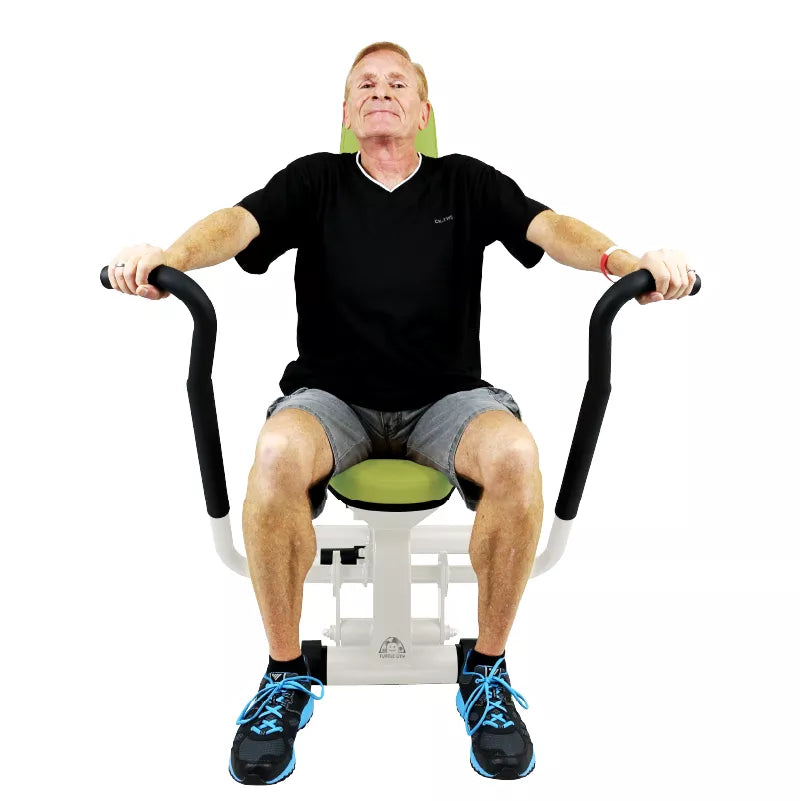 Isokinetic Chest Press / Seated Rowing Training
