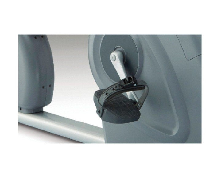 R8 RECUMBENT BIKE